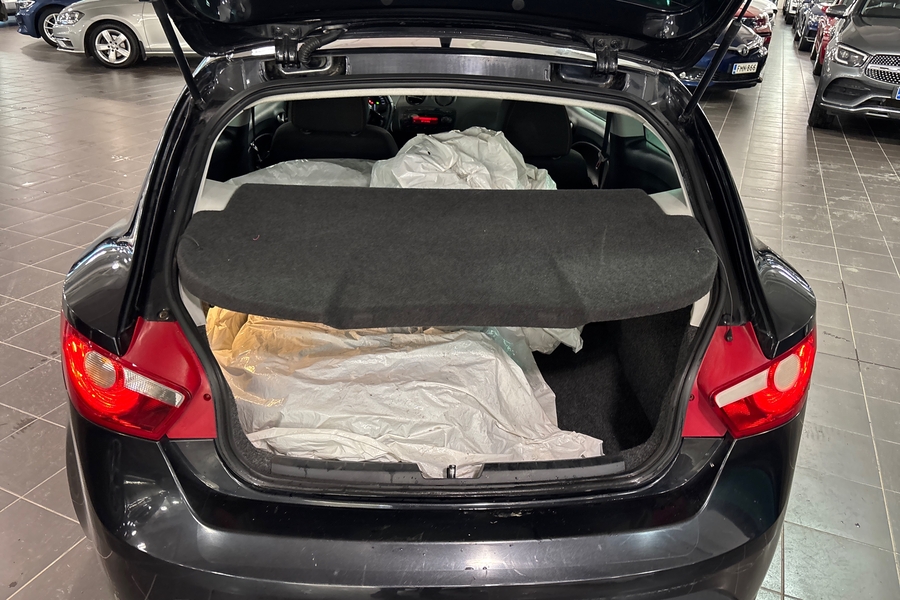 SEAT Ibiza SC vaihtoauto