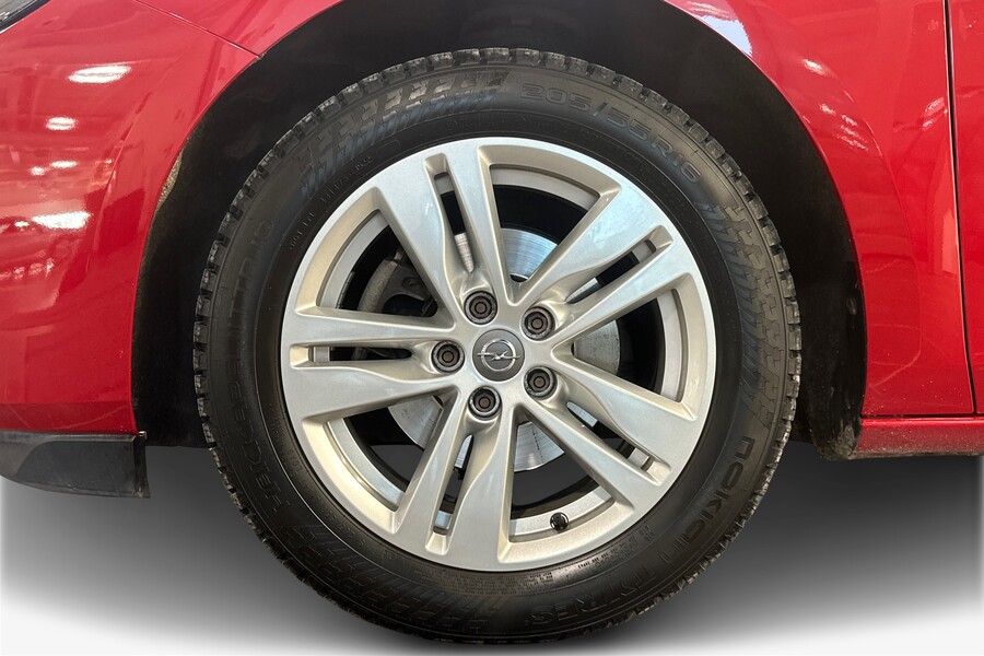 Opel Astra vaihtoauto