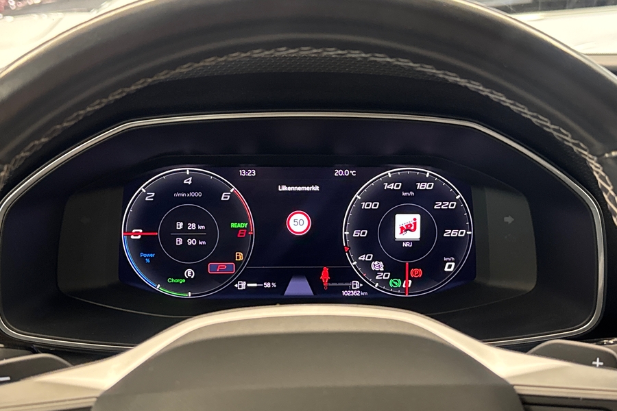 SEAT Leon Sportstourer vaihtoauto