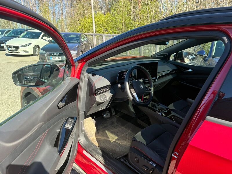 Volkswagen ID.4 vaihtoauto