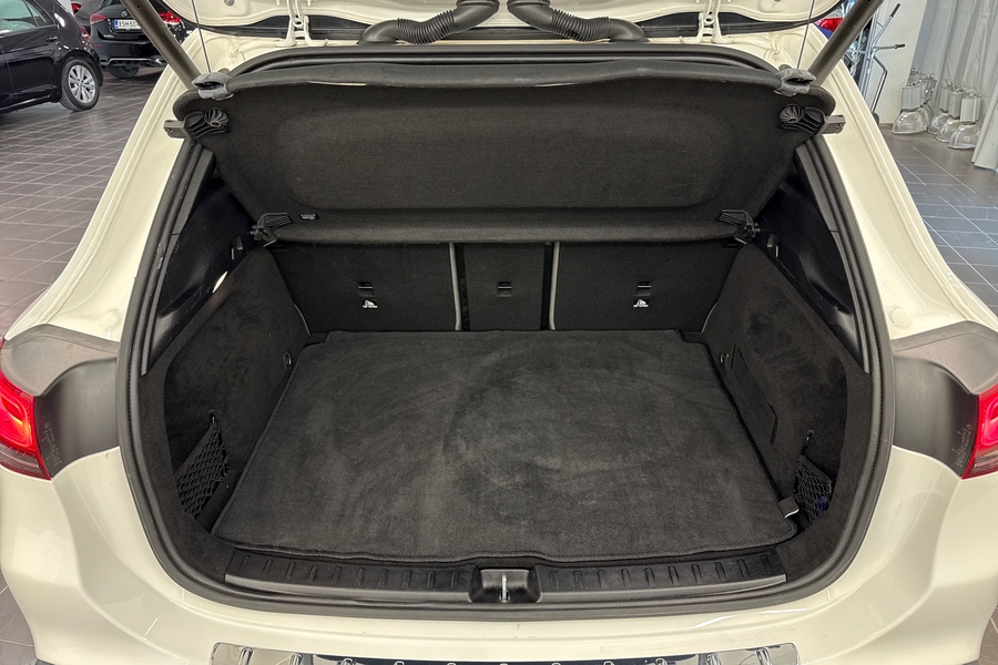 Mercedes-Benz EQA vaihtoauto