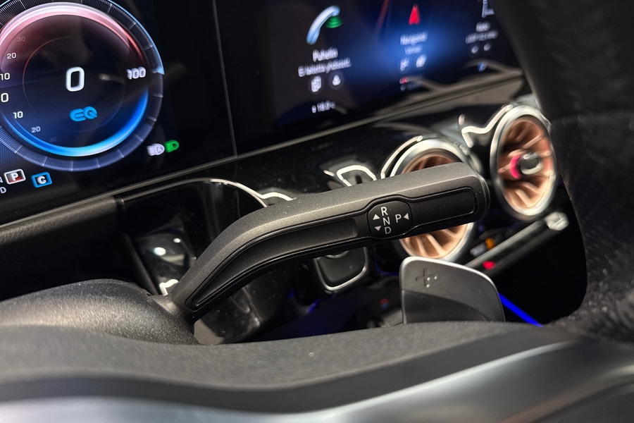 Mercedes-Benz EQA vaihtoauto