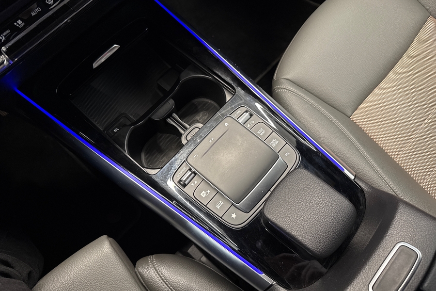 Mercedes-Benz EQA vaihtoauto