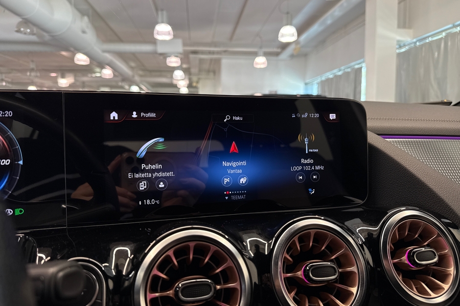 Mercedes-Benz EQA vaihtoauto