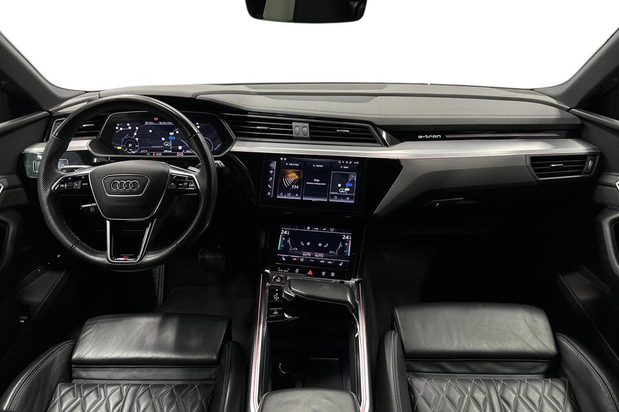 Audi e-tron vaihtoauto