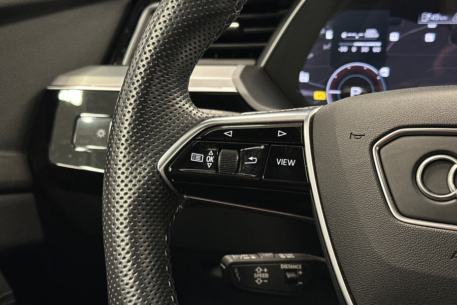 Audi e-tron vaihtoauto