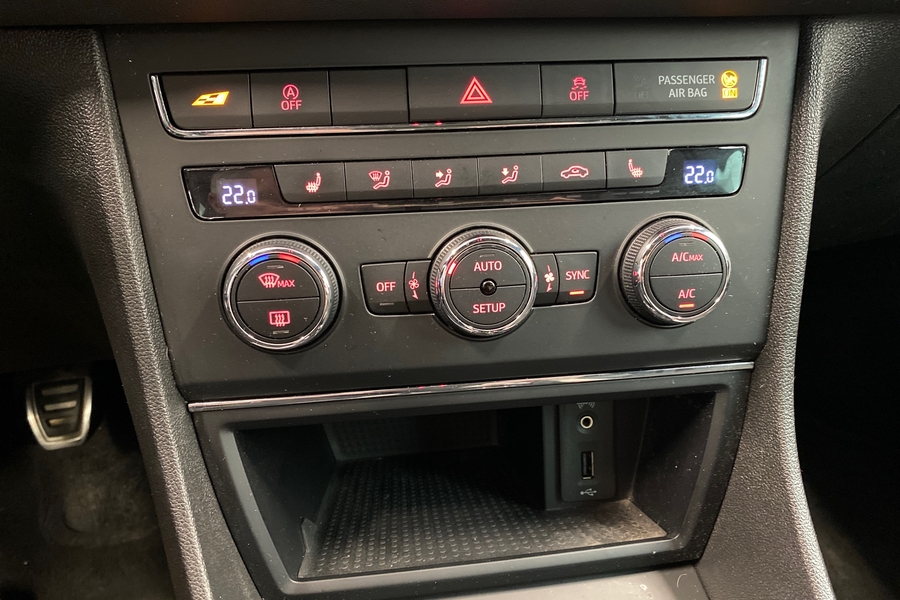SEAT Leon ST vaihtoauto