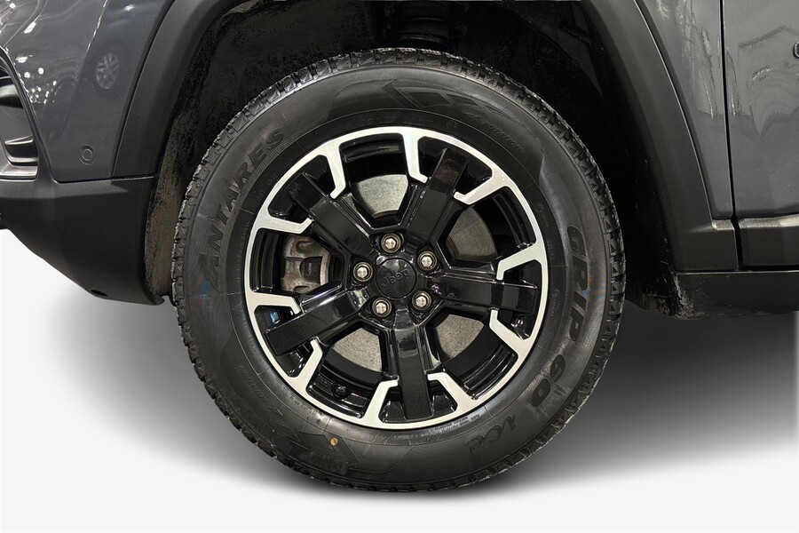 Jeep Compass vaihtoauto