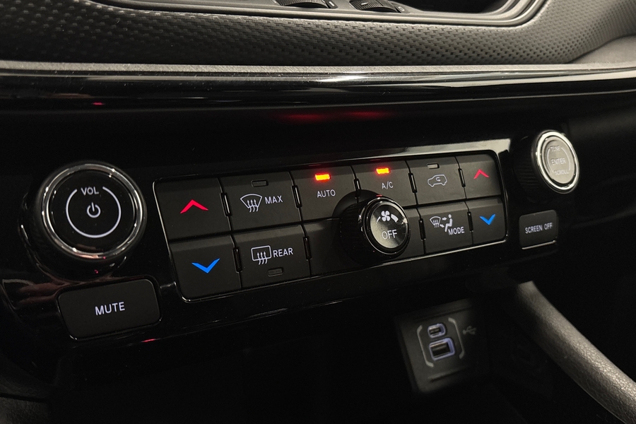 Jeep Compass vaihtoauto