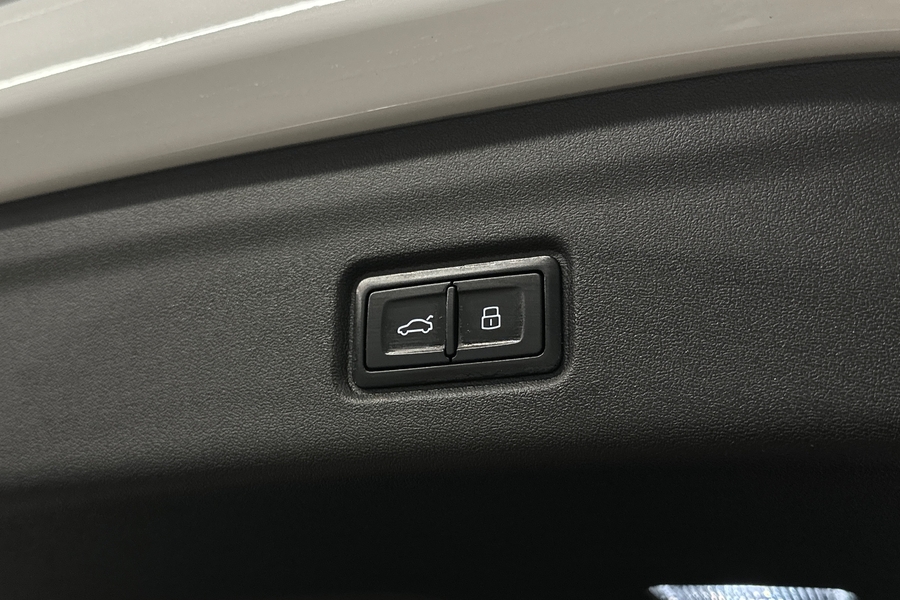 Audi SQ6 e-tron vaihtoauto