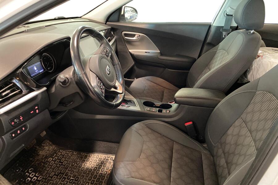Kia Niro plug-in vaihtoauto