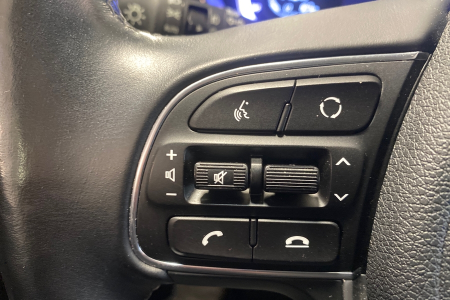 Kia Niro plug-in vaihtoauto