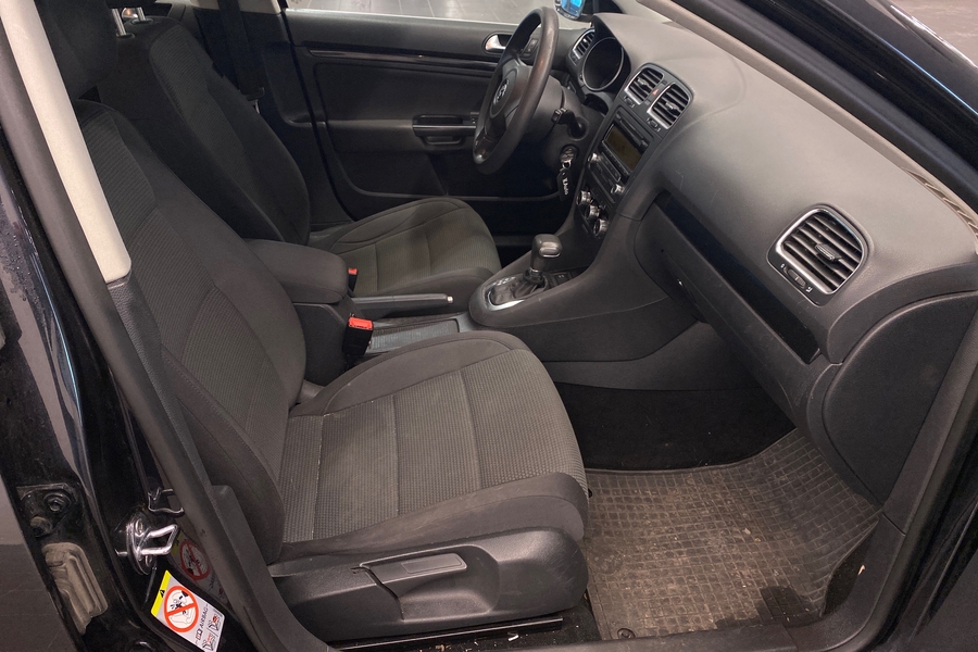 Volkswagen Golf vaihtoauto