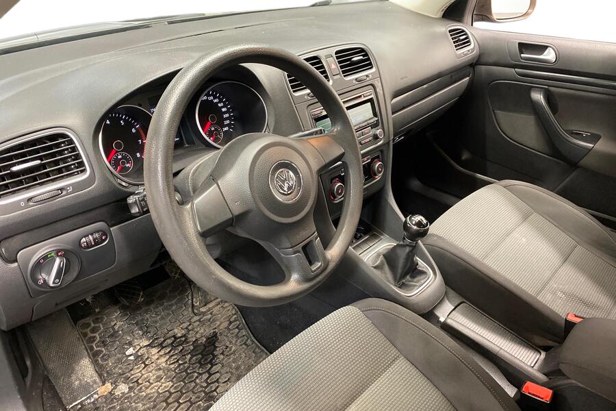 Volkswagen Golf vaihtoauto