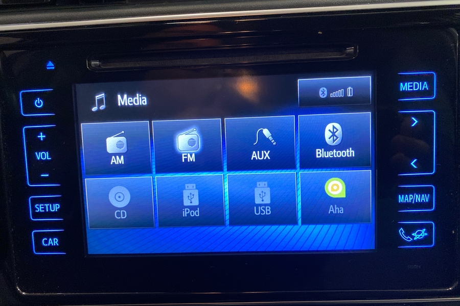 Toyota Auris vaihtoauto