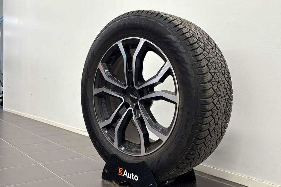 Audi Q8 e-tron vaihtoauto