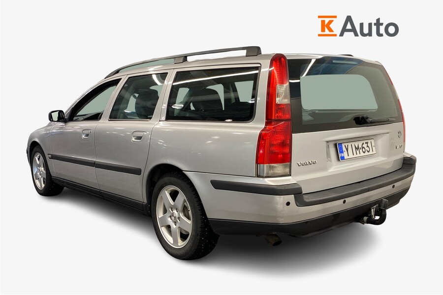 Volvo V70 vaihtoauto