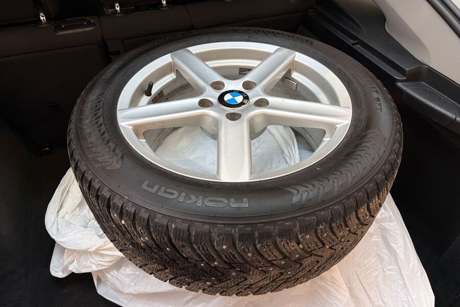 BMW 320 vaihtoauto
