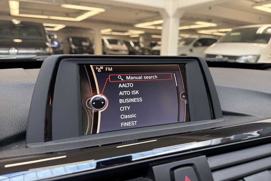 BMW 320 vaihtoauto