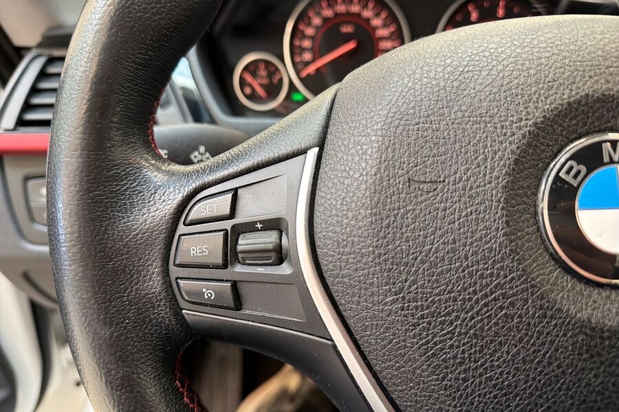 BMW 320 vaihtoauto