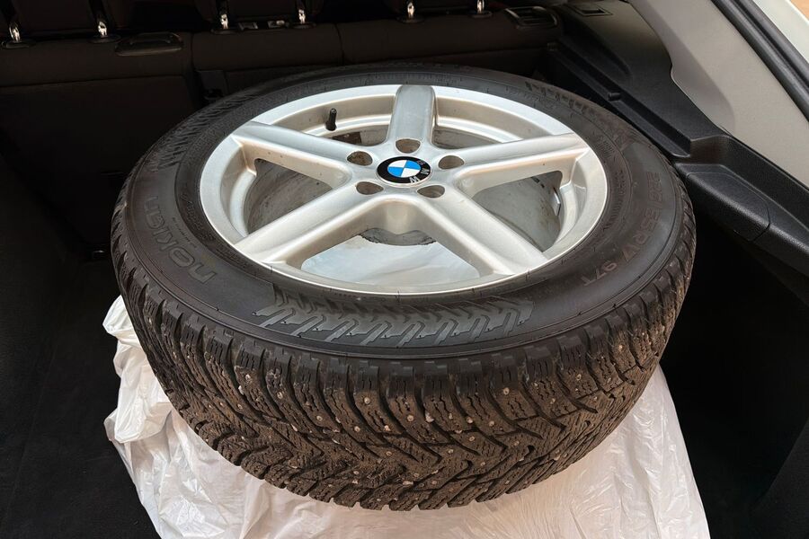 BMW 320 vaihtoauto