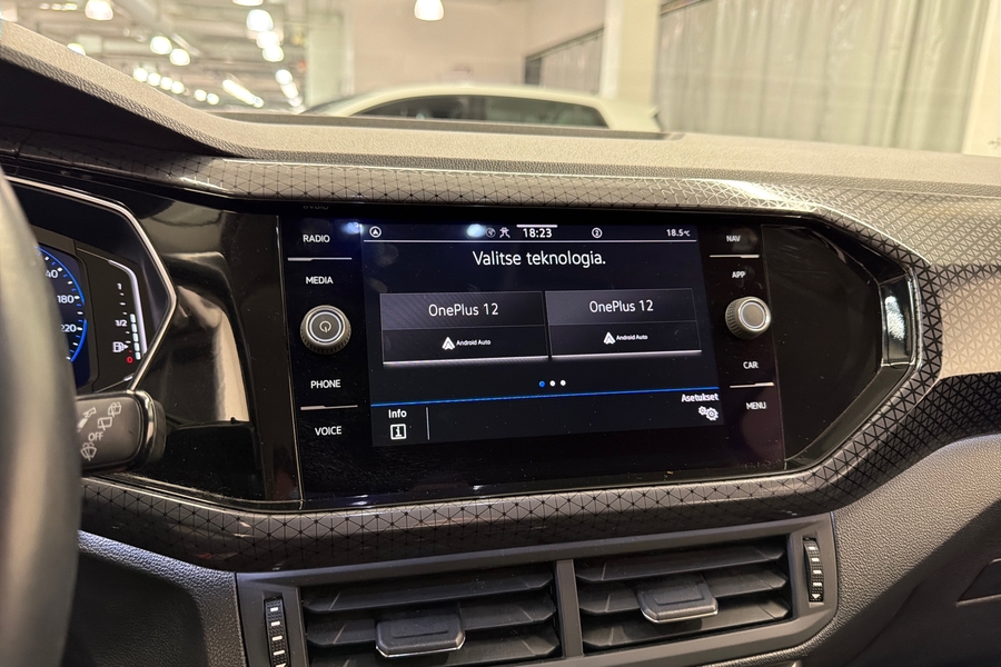 Volkswagen T-Cross vaihtoauto