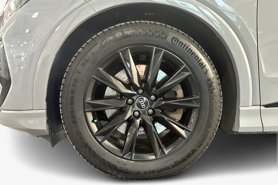 Audi Q4 e-tron vaihtoauto