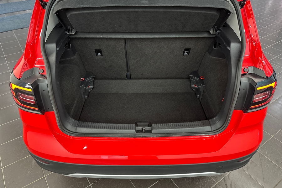 Volkswagen T-Cross vaihtoauto