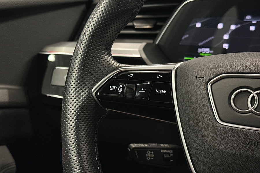 Audi e-tron vaihtoauto