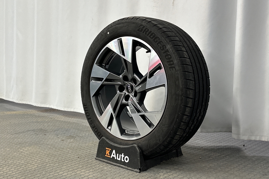 Audi e-tron vaihtoauto