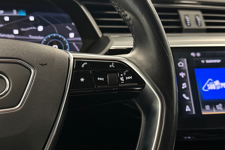 Audi e-tron vaihtoauto