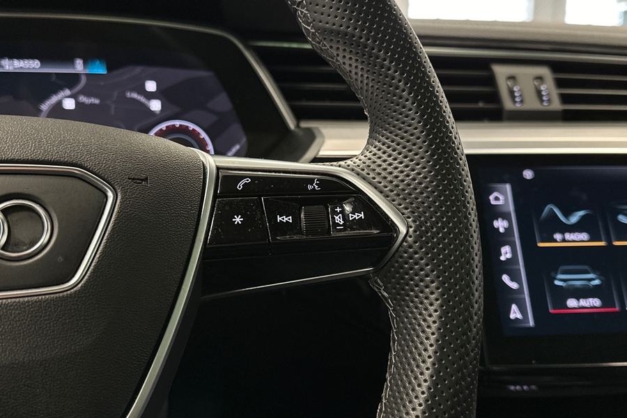 Audi e-tron vaihtoauto