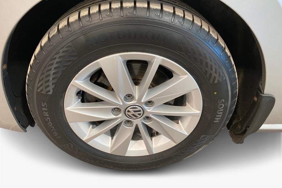 Volkswagen Golf Sportsvan vaihtoauto