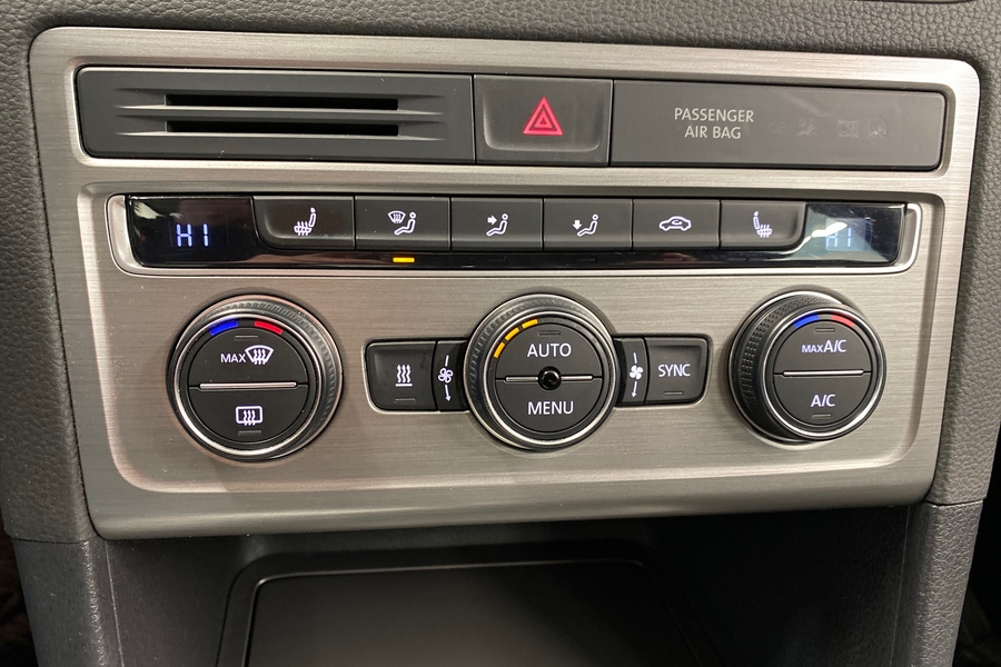 Volkswagen Golf Sportsvan vaihtoauto