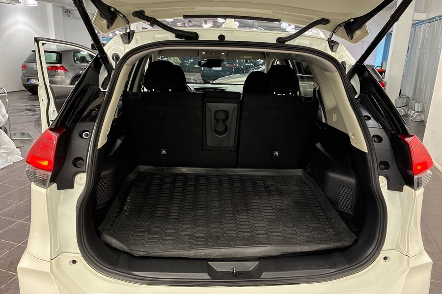 Nissan X-Trail vaihtoauto