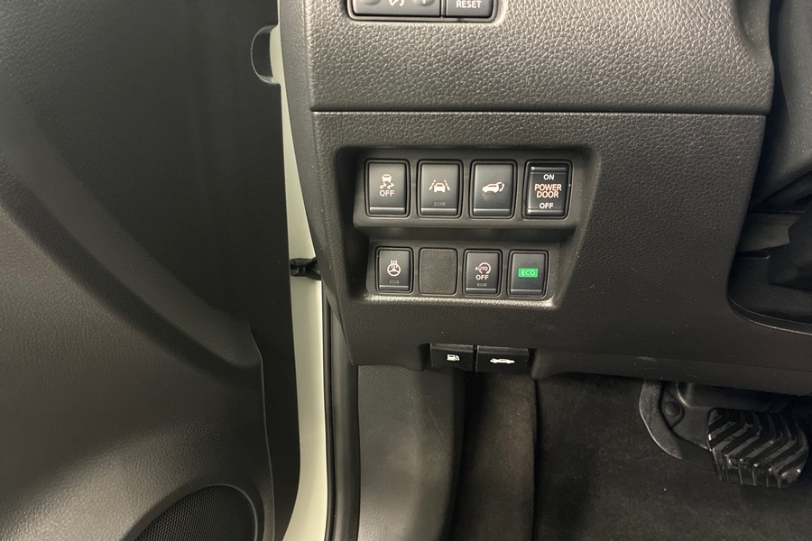 Nissan X-Trail vaihtoauto