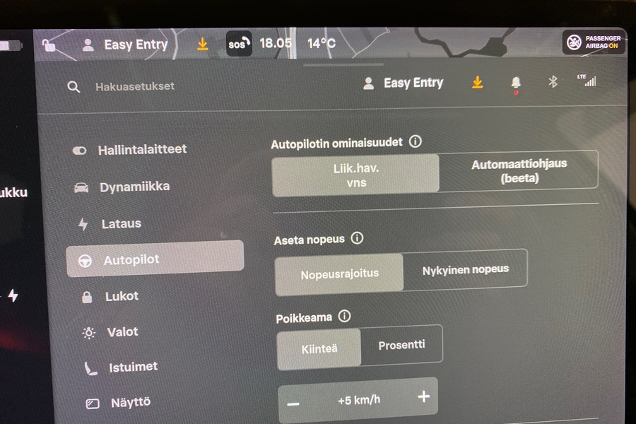 Tesla Model 3 vaihtoauto