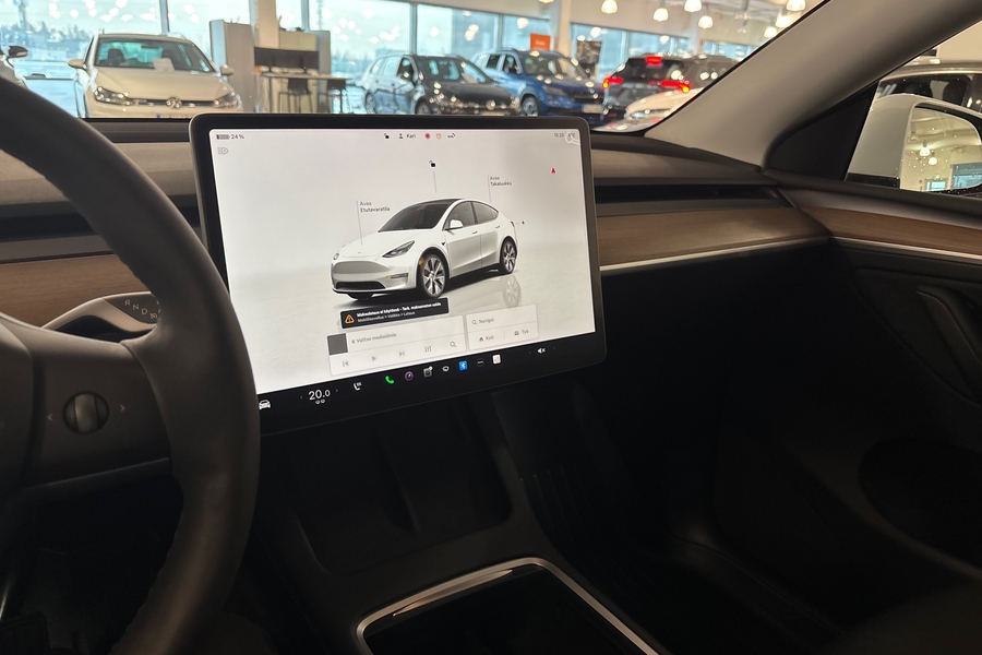 Tesla Model Y vaihtoauto