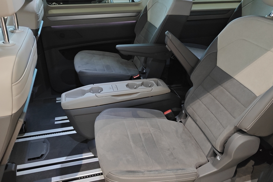 Volkswagen Multivan vaihtoauto