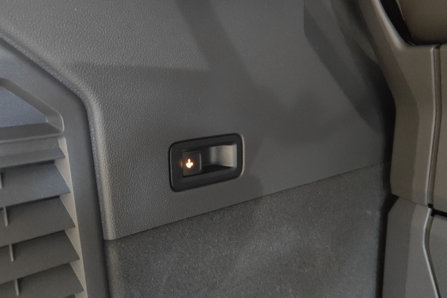 Volkswagen Multivan vaihtoauto