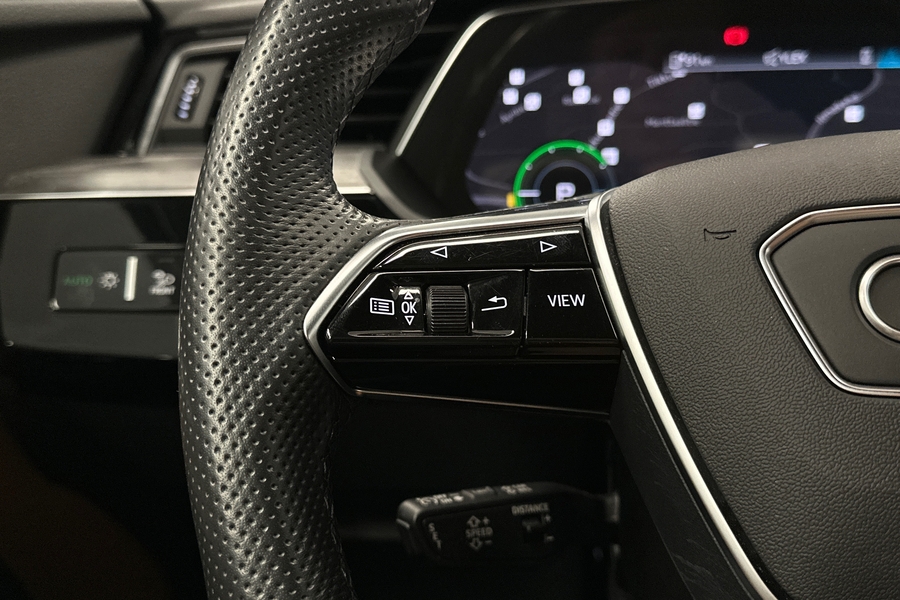 Audi e-tron vaihtoauto