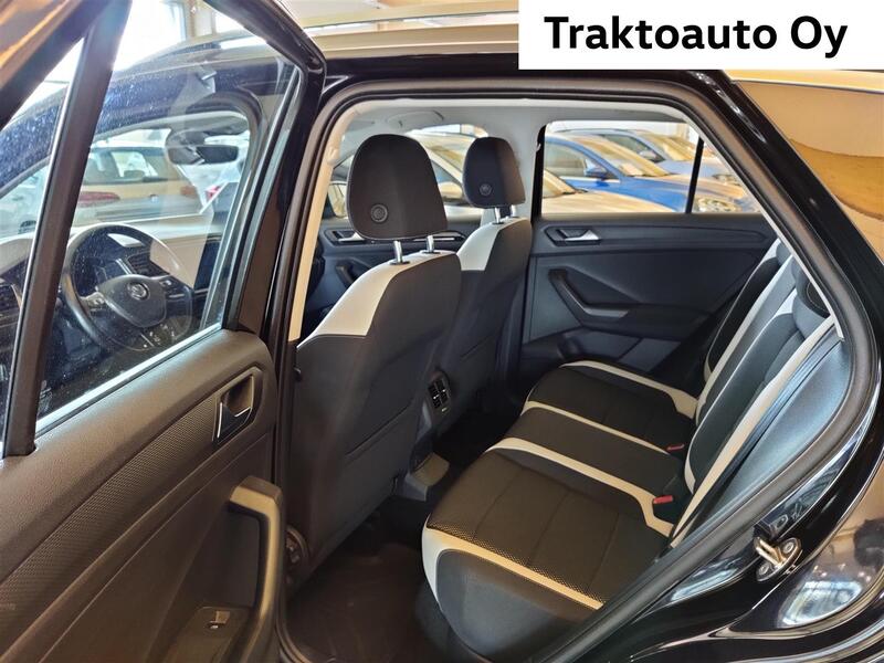 Volkswagen T-Roc vaihtoauto