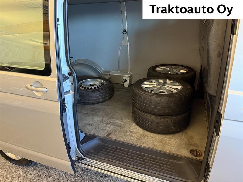 Volkswagen Transporter vaihtoauto