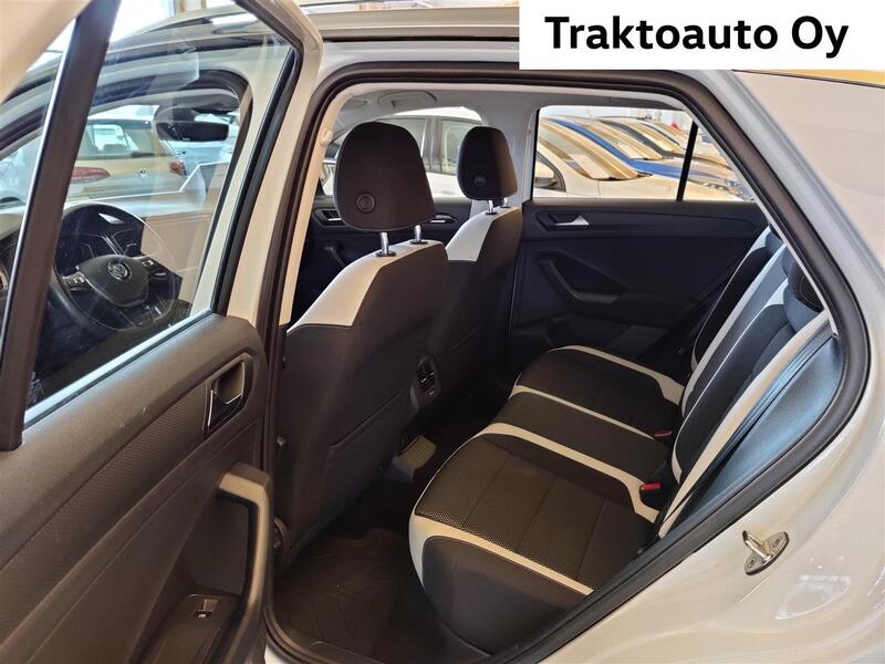 Volkswagen T-Roc vaihtoauto