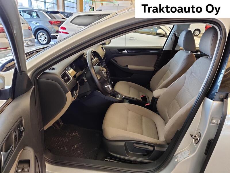 Volkswagen Jetta vaihtoauto