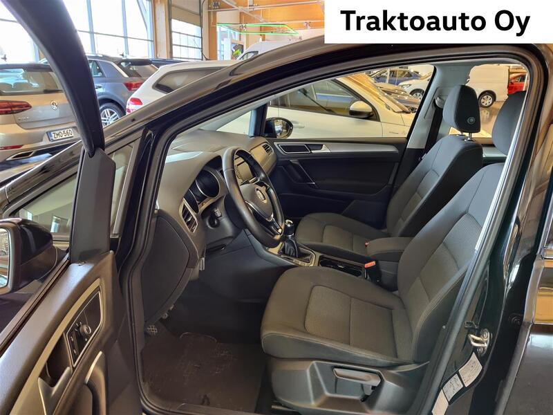 Volkswagen Golf Sportsvan vaihtoauto