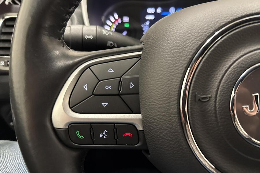 Jeep Compass vaihtoauto