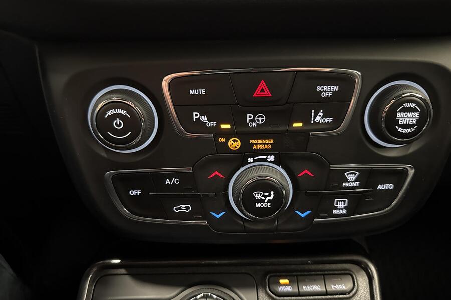 Jeep Compass vaihtoauto