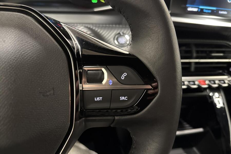 Peugeot e-2008 vaihtoauto