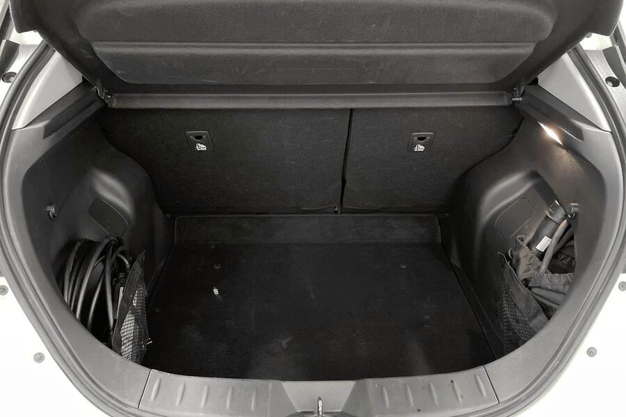 Nissan Leaf vaihtoauto